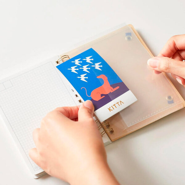 King Jim – Caderno HITOTOKI NOTE Formato Passport – Reunion
